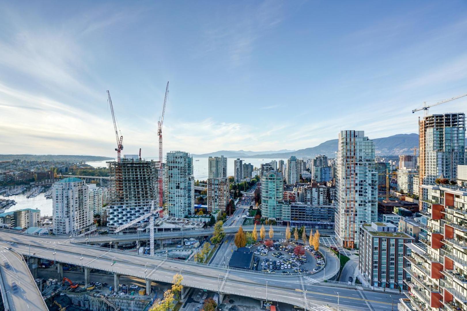 Dunowen Properties Vancouver Exterior photo
